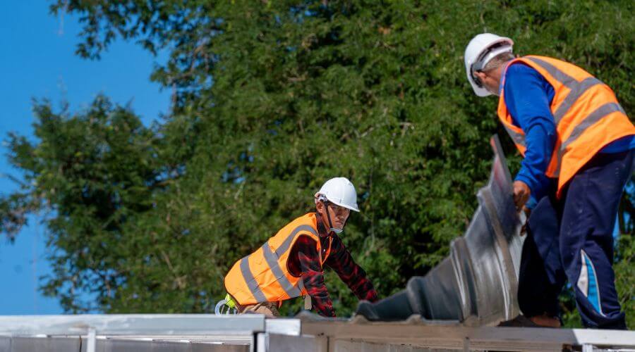 Roof leak detection in Kingston, WI